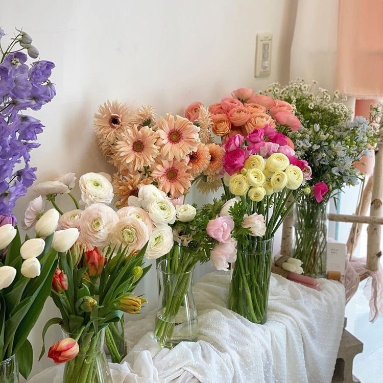 Tử vi 12 con giáp ngày 12/8/2022: Tuổi Hợi bản mệnh suôn sẻ, tuổi Ngọ xảy ra tranh cãi Tử vi 12 con giáp ngày 12/8/2022: Tuổi Hợi bản mệnh suôn sẻ, tuổi Ngọ xảy ra tranh cãi