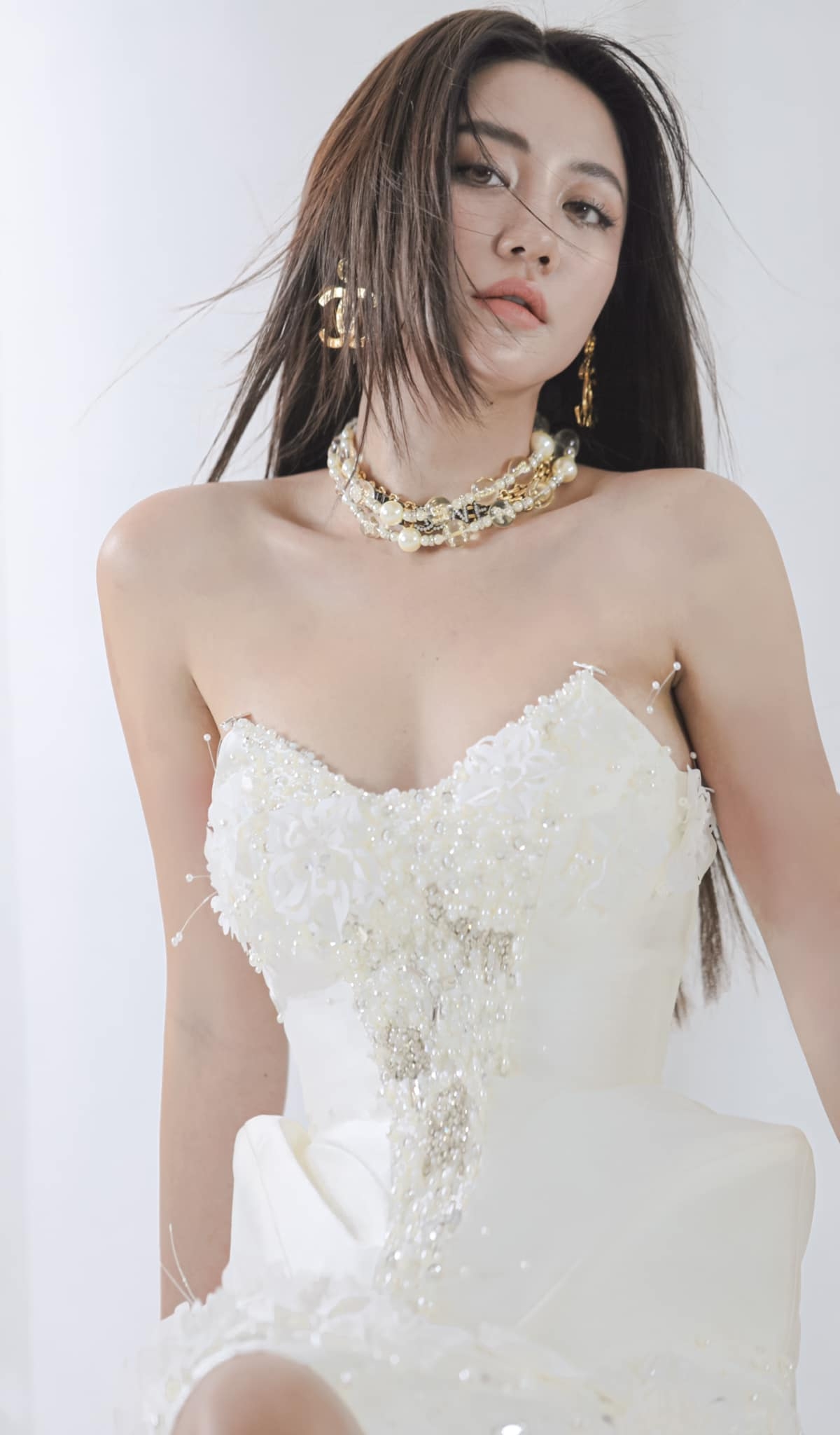 Văn Mai Hương 