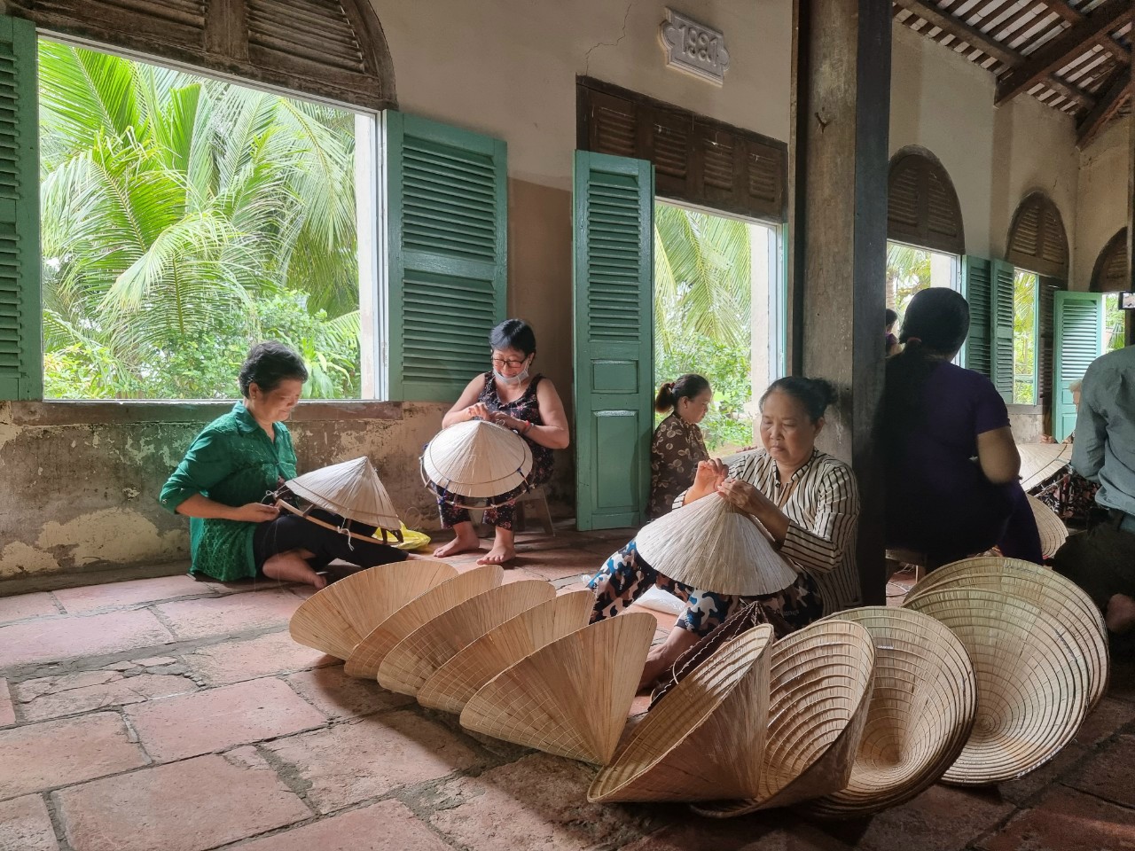 Trải nghiệm thú vị các điểm du lịch dọc sông Long Hồ, Vĩnh Long