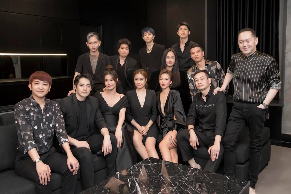 Điểm danh hội bạn thân sang chảnh, quyền lực nhất nhì showbiz Việt