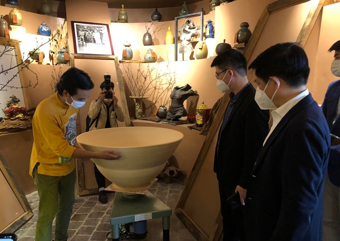 Làng gốm Bát Tràng - Lưu giữ nét văn hóa cổ xưa của Hà Nội