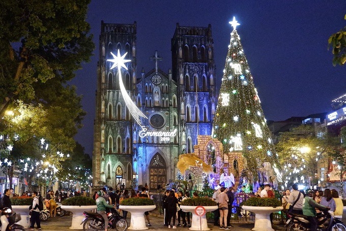 Địa điểm đi chơi Noel lý tưởng ở Hà Nội