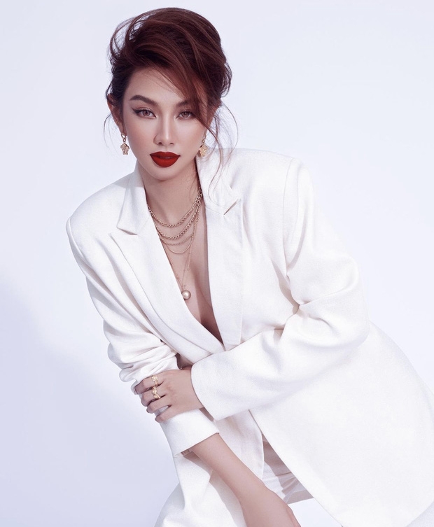 Thùy Tiên tung bộ ảnh đầu tiên sau khi đăng quang Miss Grand International