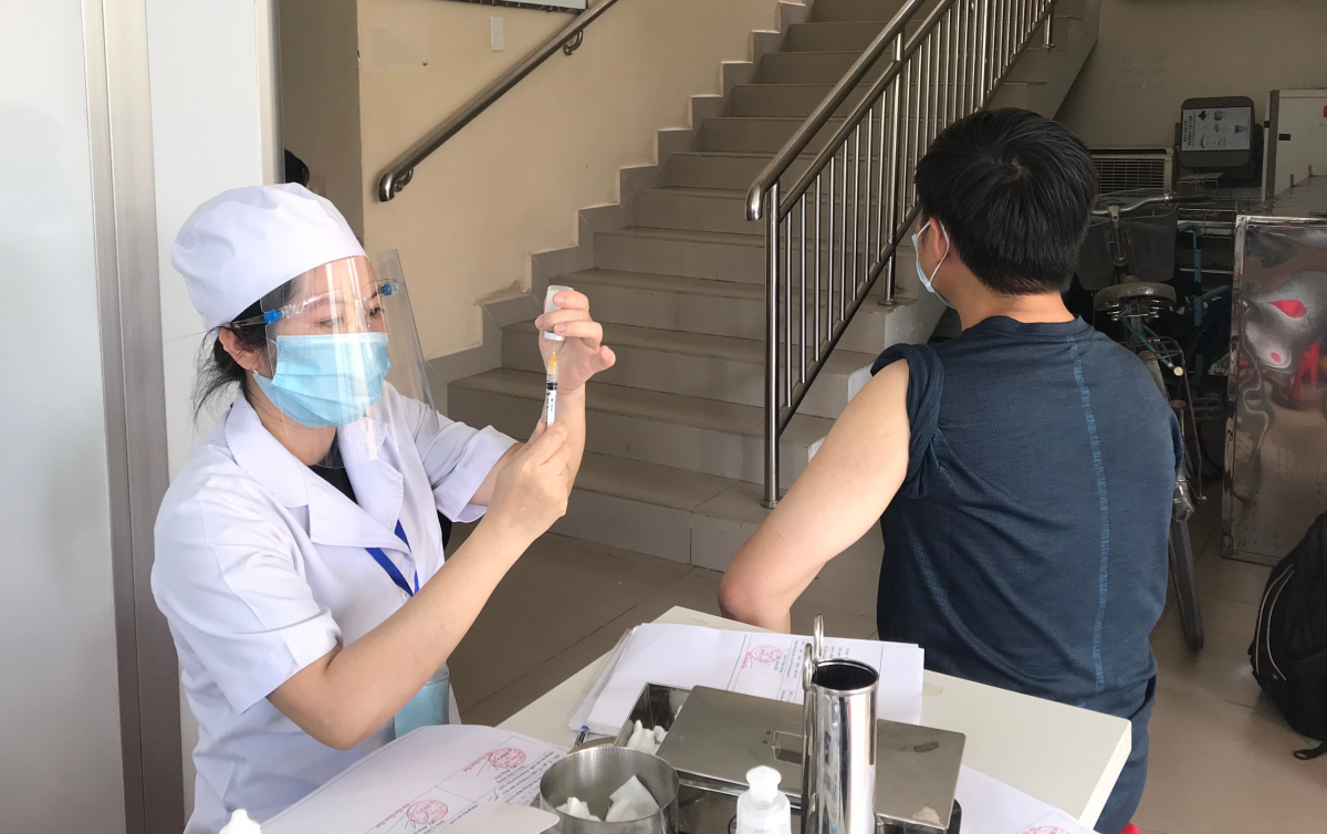 Sáng 25/7, TP HCM ghi nhận 2.328 ca mắc Covid-19 mới