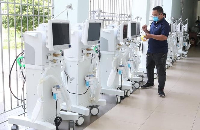 Bộ Y tế tăng cường chi viện nhân sự hỗ trợ phía Nam chống dịch