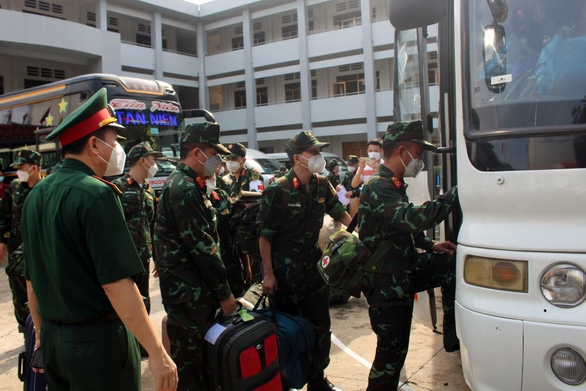 TP Hà Nội tăng cường kiểm tra, kiểm soát, chặt chẽ hơn việc quản lý người ra đường