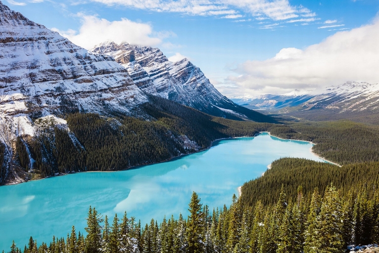 Những hồ nước đẹp nhất Canada Những hồ nước đẹp nhất Canada