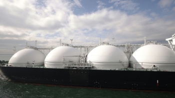 Nhập khẩu LNG của châu Âu tăng lên mức kỷ lục