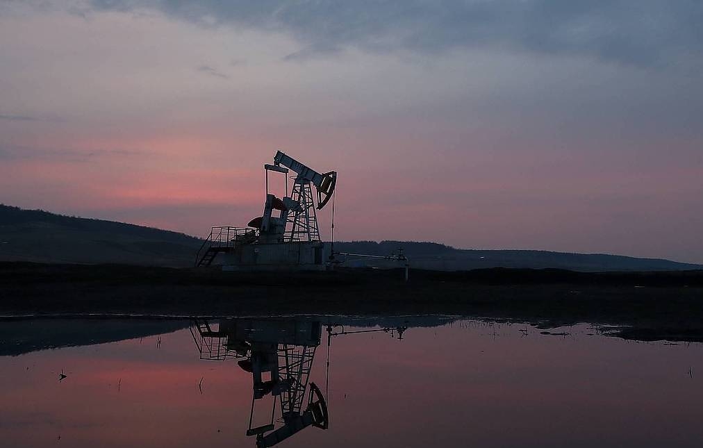 Dầu Brent tăng vọt lên mức trên 28 USD/thùng dau brent tang vot len muc tren 28 usdthung