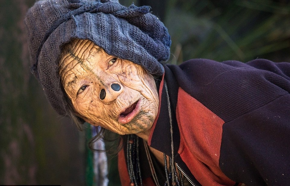 su that ve khuon mat phu nu khac thuong cua mot bo lac o an do