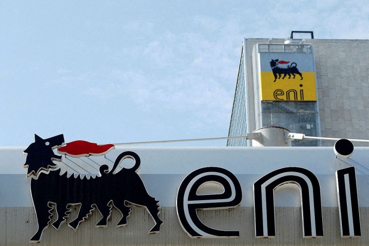 Gazprom tăng lượng khí đốt cho Eni