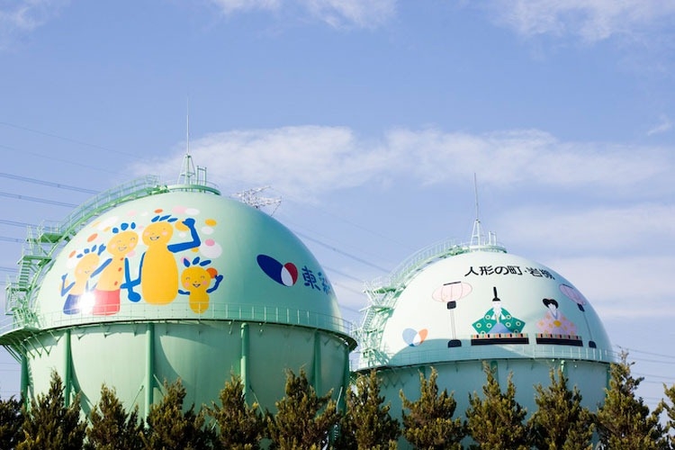 Cách người Nhật biến những bể khí đốt khô khan trở nên bắt mắt cach nguoi nhat bien nhung be khi dot kho khan tro nen bat mat