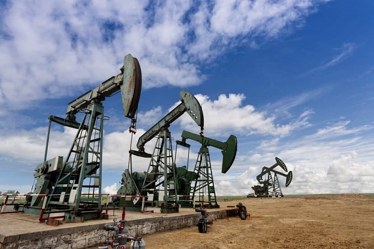Giá dầu của Azerbaijan kéo dài đà giảm