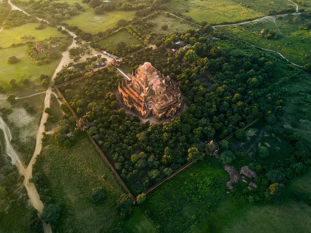 Chiêm ngưỡng loạt ảnh từ trên cao, Myanmar xứng danh “ đất nước của những ngôi chùa