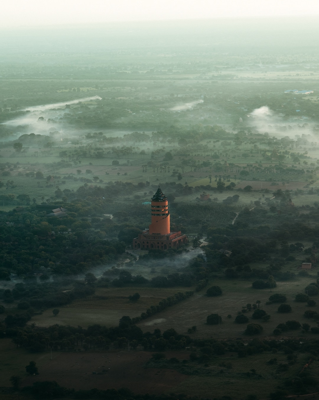 Chiêm ngưỡng loạt ảnh từ trên cao, Myanmar xứng danh “ đất nước của những ngôi chùa