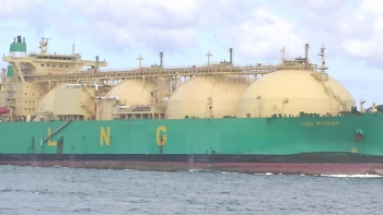 Nhập khẩu LNG của Trung Quốc trong tháng 8 giảm 28%