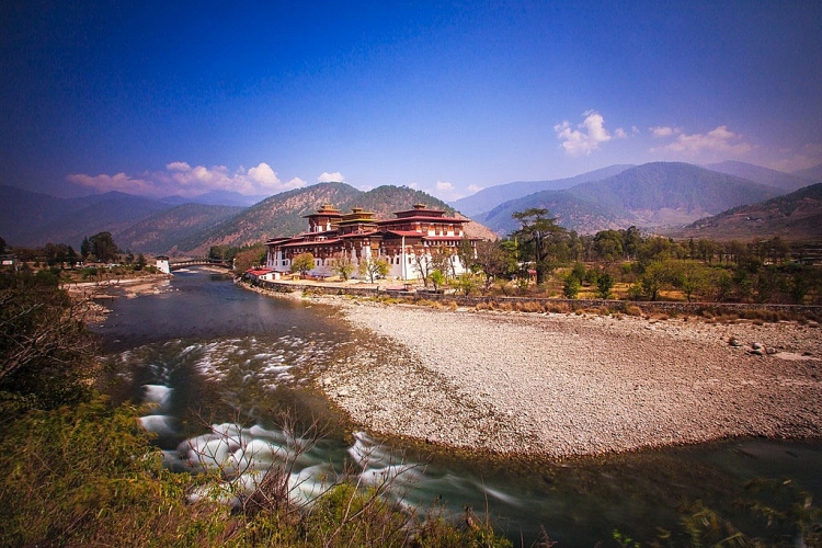 Bhutan giống như xứ sở thần tiên qua lời kể của du khách Việt bhutan-giong-nhu-xu-so-than-tien-qua-loi-ke-cua-du-khach-viet-5