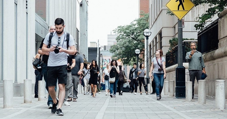 0919-staycation-tips-take-a-walk-1024x536