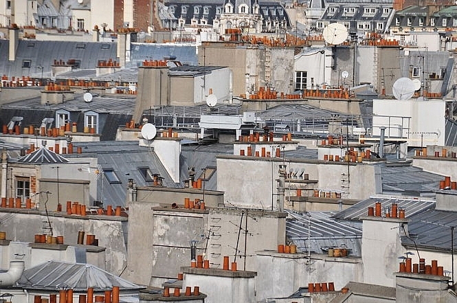 Câu chuyện về chiếc ống khói trên những mái nhà ở Paris
