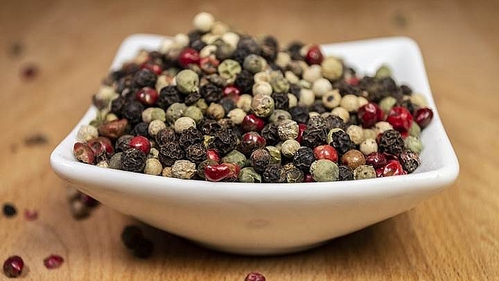 Giá tiêu hôm nay 29/12: Đồng loạt tăng tại trên cả nước