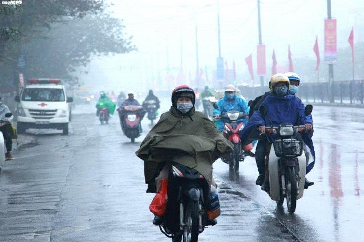 Dự báo thời tiết hôm nay 19/12/2021: Từ Thừa Thiên Huế đến Khánh Hòa có mưa to