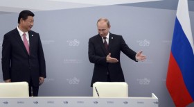 Vì sao Trung Quốc ủng hộ Nga trong vấn đề Ukraine?