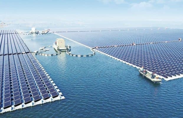 Singapore xây dựng trang trại năng lượng mặt trời nổi lớn nhất thế giới