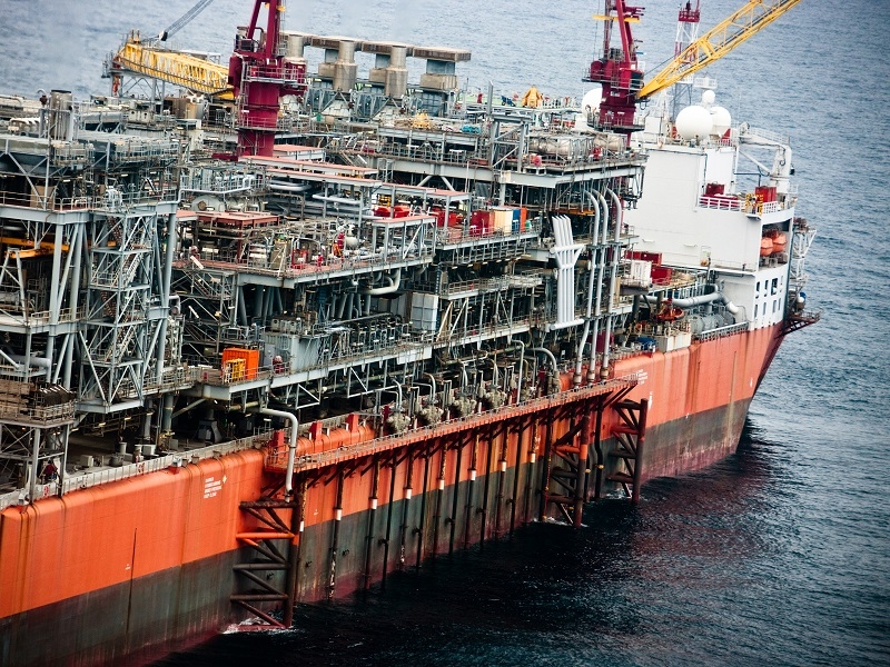 Big Oil áp dụng kỹ thuật số, mở ra kỷ nguyên mới trong ngành dầu khí