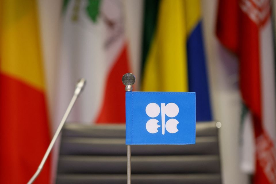 OPEC+ cắt giảm sản lượng dầu trước mùa đông làm gia tăng lo ngại lạm phát OPEC+ cắt giảm sản lượng dầu trước mùa đông làm gia tăng lo ngại lạm phát