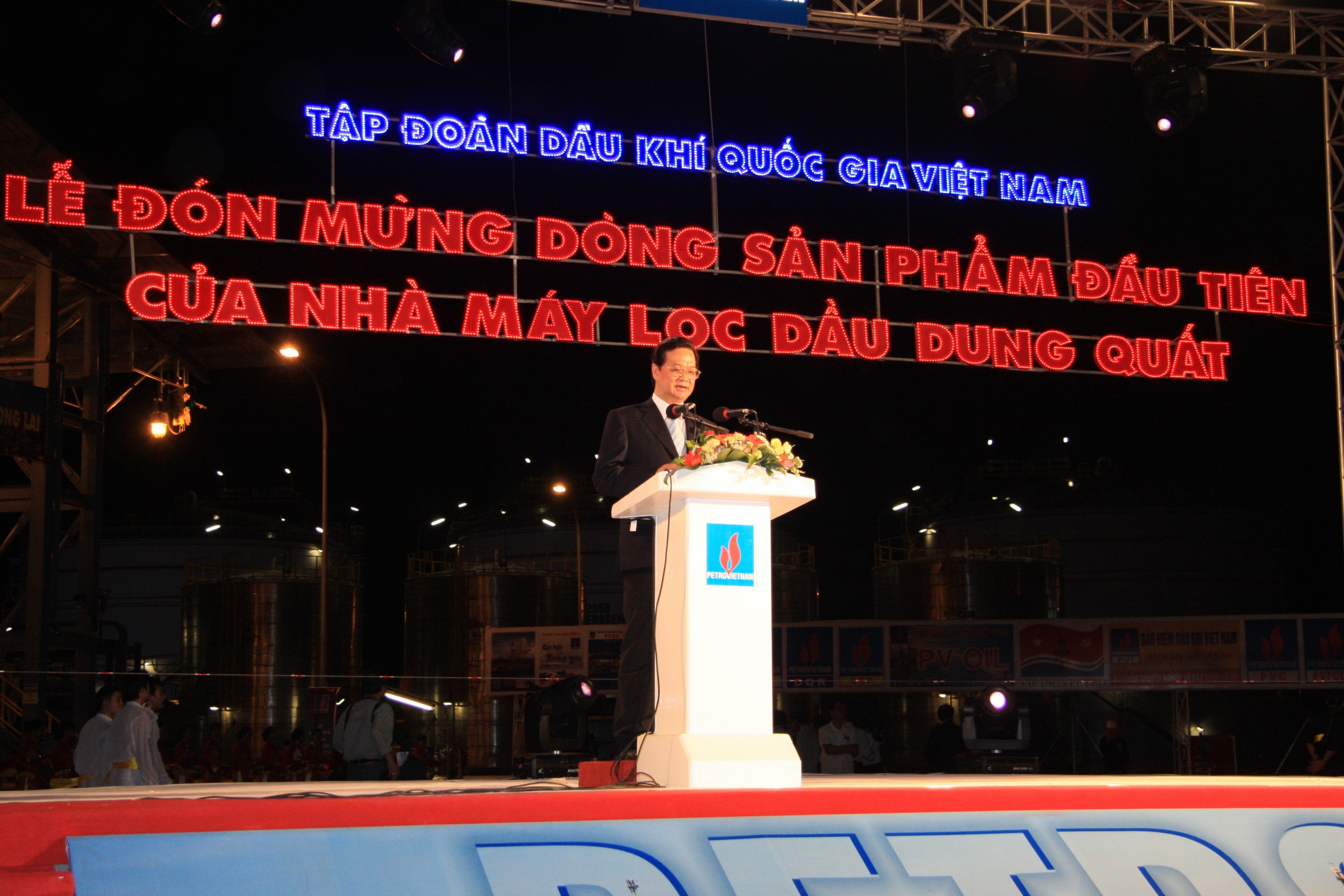 Kỳ 1: Giai đoạn đầu đầy gian nan