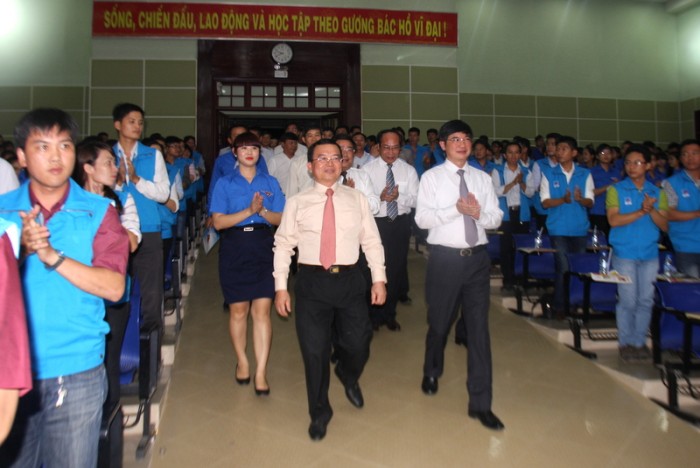 giao luu thap sang nhung uoc mo tai quang nam
