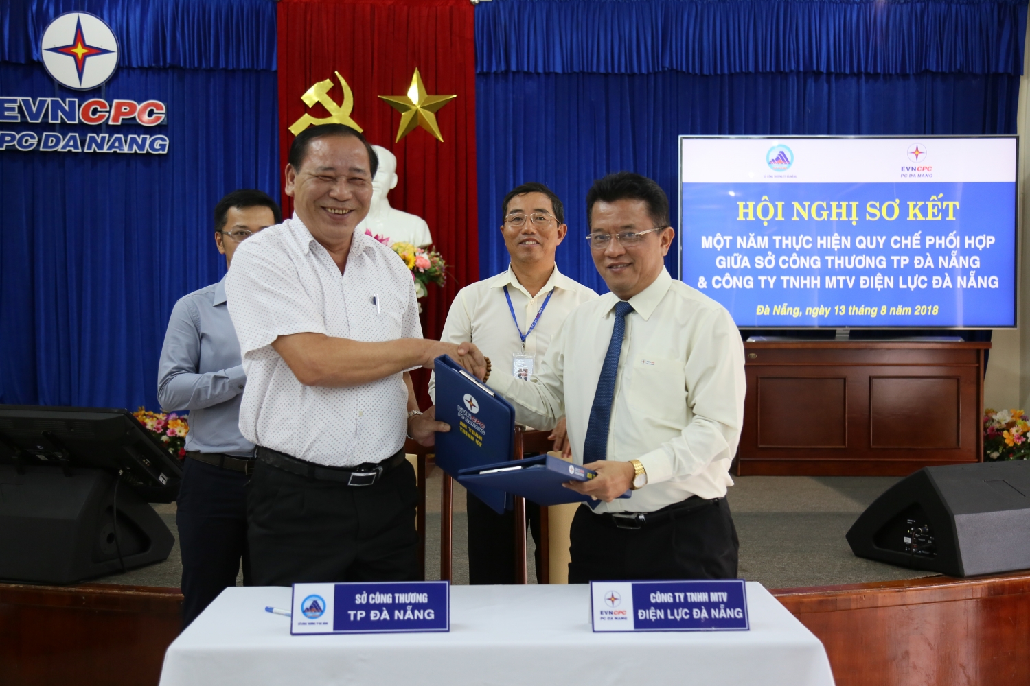 pc da nang xu ly phan anh cua nguoi dan qua nhieu kenh thong tin