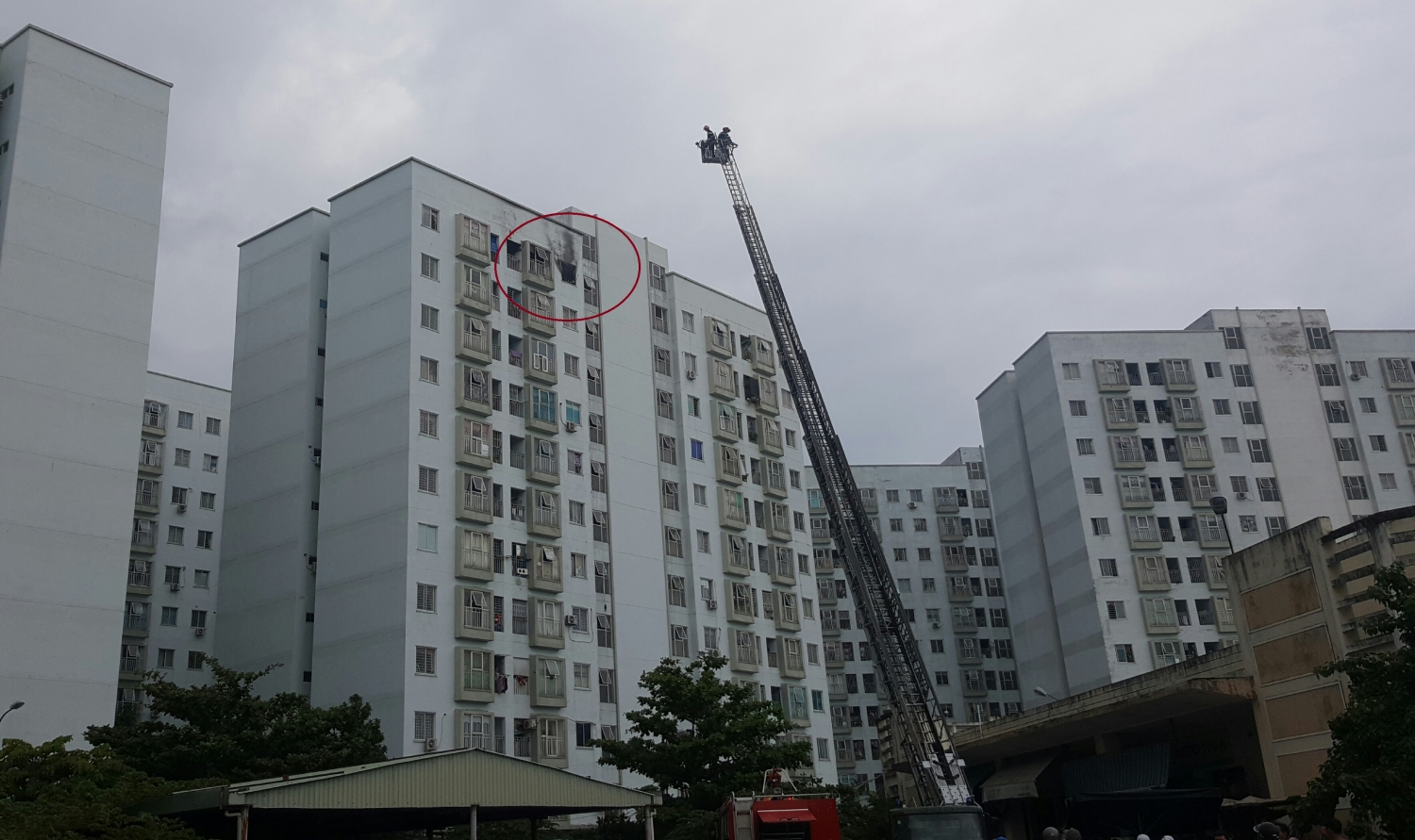 da nang no gas tai can ho chung cu hang tram nguoi dan phai so tan khan cap