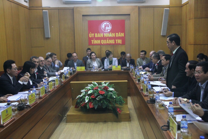 petrovietnam lam viec voi gazprom va tinh quang tri ve mo khi bao vang