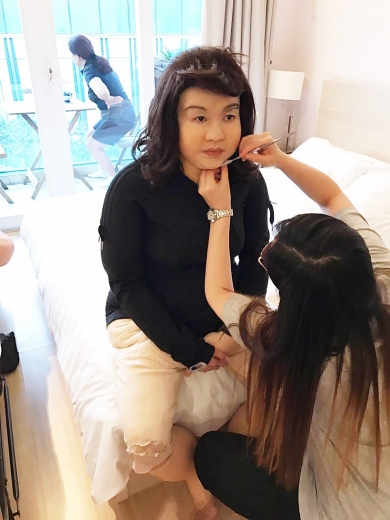 tiet lo qua trinh minh hang khoac lop silicon nang 15kg