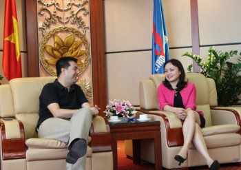 CĐ Công nghiệp Tây Ban Nha làm việc với CĐ Dầu khí Việt Nam