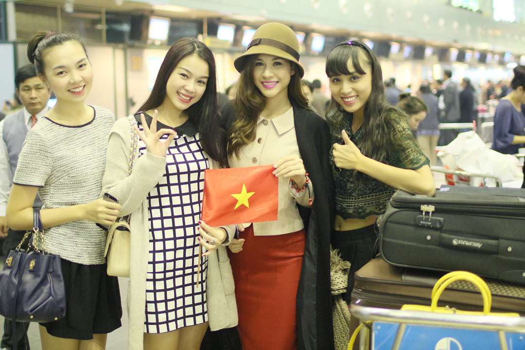 Lô Thị Hương Trâm xinh đẹp lên đường dự thi Hoa hậu Quốc tế 2013