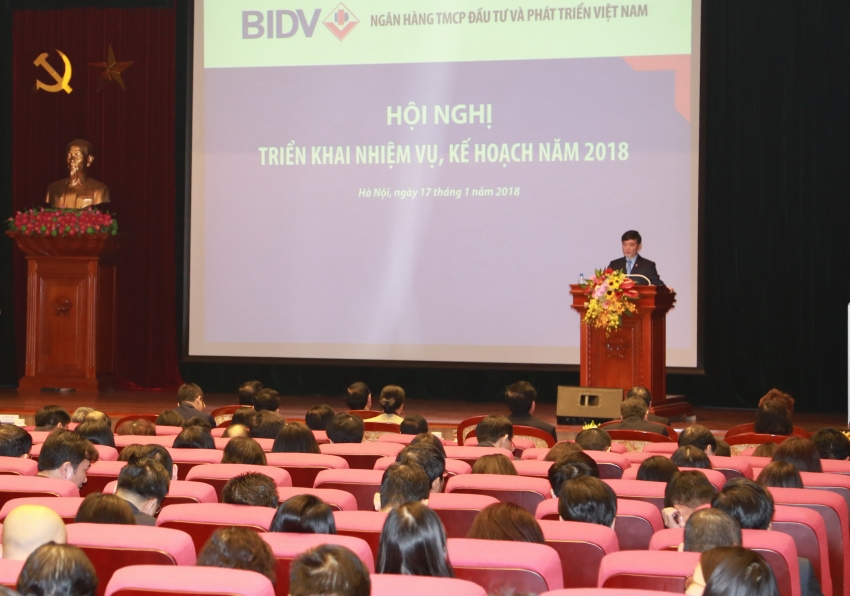 bidv dat muc tieu tang truong tin dung 17