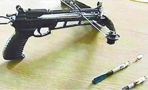 Chiếc bao đựng điện thoại giúp phá vụ án phi tang xác Chiếc bao đựng điện thoại giúp phá vụ án phi tang xác