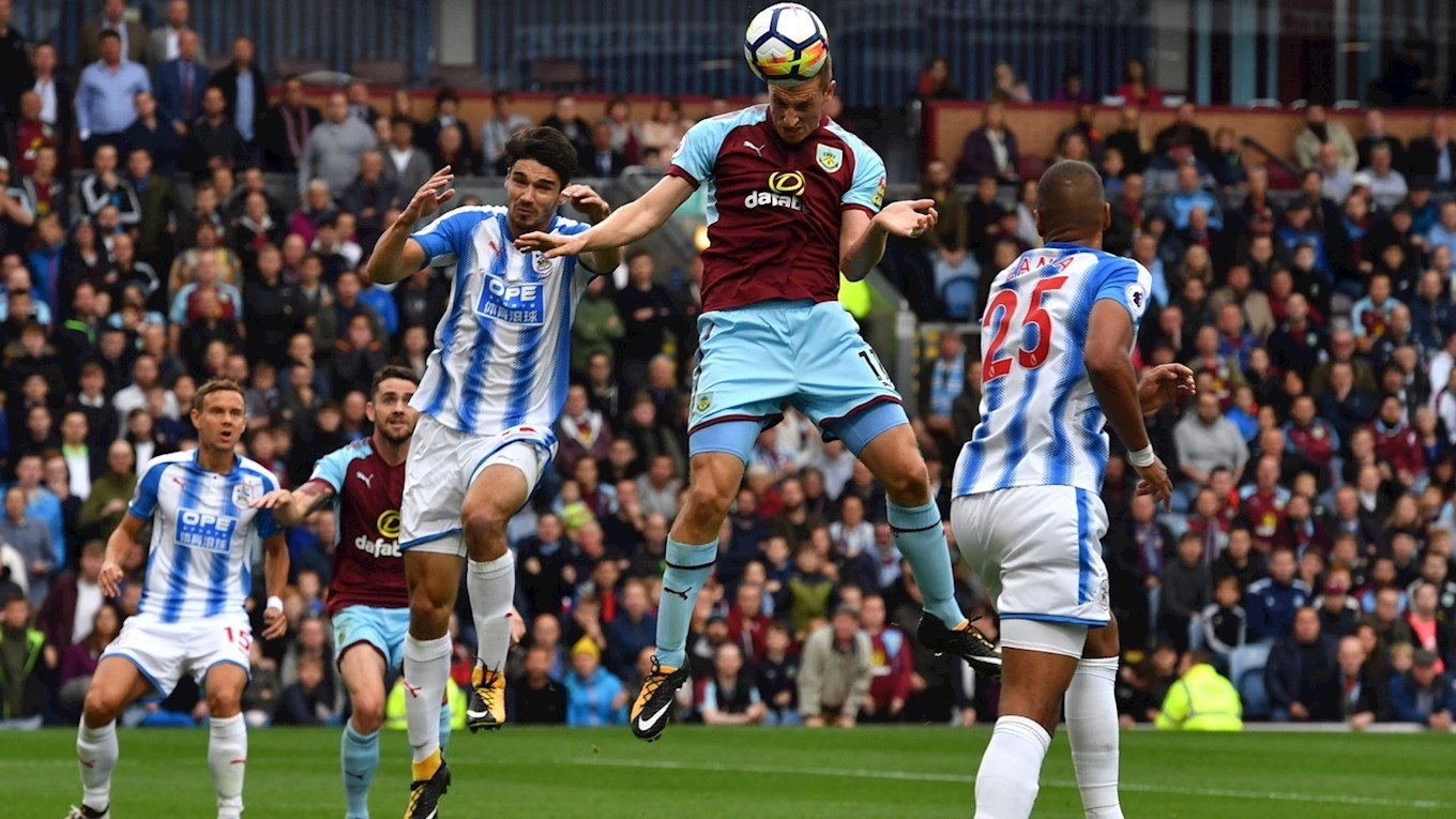 Xem trực tiếp bóng đá Huddersfield vs Burnley (Ngoại hạng Anh), 2h45 ngày 3/1