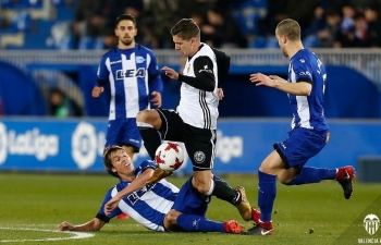 Xem trực tiếp bóng đá Alaves vs Valencia (La Liga), 22h15 ngày 5/1