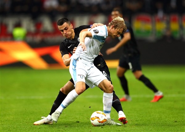 xem truc tiep bong da frankfurt vs freiburg vdqg duc 21h30 ngay 191
