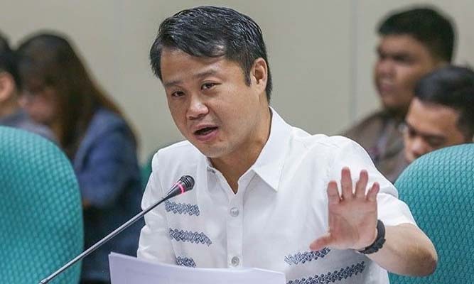 Philippines nối lại dự án thăm dò dầu khí với Trung Quốc