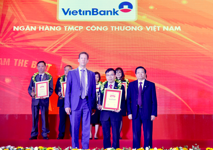 vietinbank vao top 50 doanh nghiep xuat sac nhat viet nam
