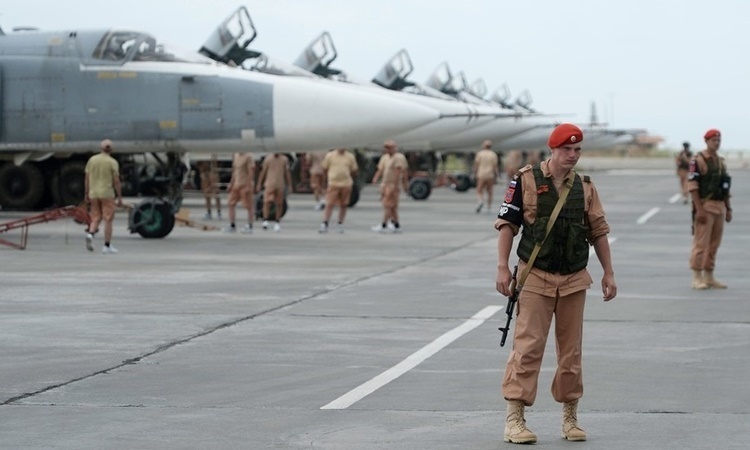 Căn cứ Nga ở Syria bị tập kích