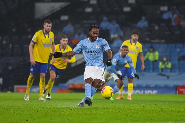 Thắng Brighton, Man City thổi lửa vào vị trí của Liverpool - 2