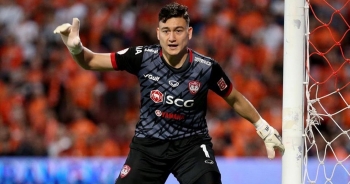 Động thái cứng rắn của Muangthong United, Văn Lâm sắp phải hầu tòa