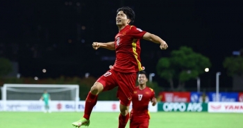 Hàng công tuyển Việt Nam "liêu xiêu", Công Phượng sắm vai thủ lĩnh?