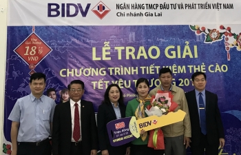 Khách hàng của BIDV nhận giải thưởng 500 triệu đồng