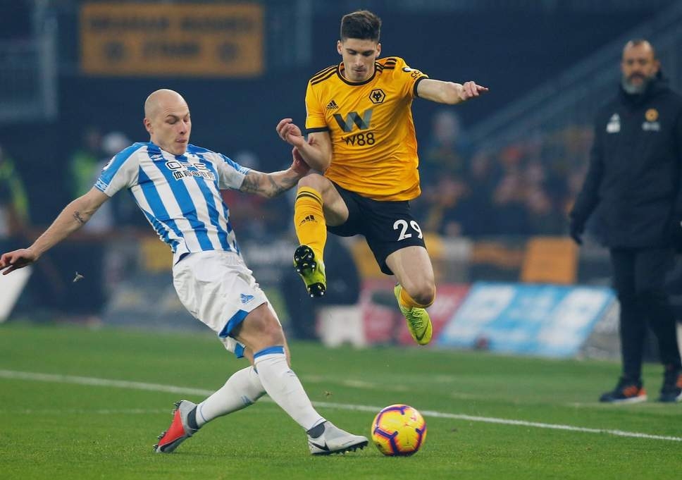 kenh xem truc tiep huddersfield vs wolves ngoai hang anh 2h45 ngay 272